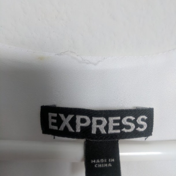 Express Romper- Size 2 - Picture 5 of 5